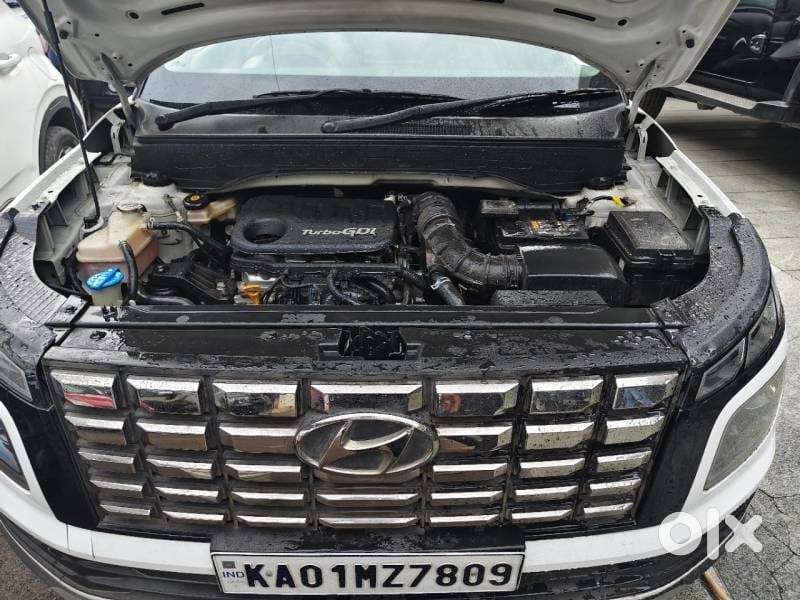 Hyundai Venue 1.0 Sx (o) Turbo Dct, 2023, Petrol