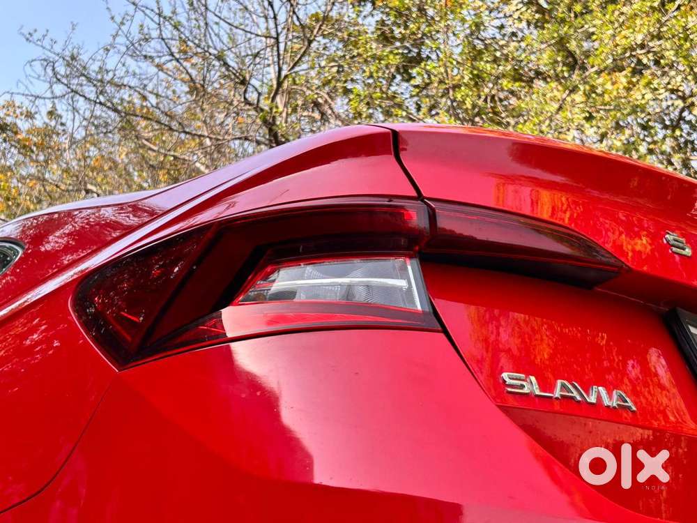 Skoda Slavia 1.0 Tsi Style At, 2023, Petrol