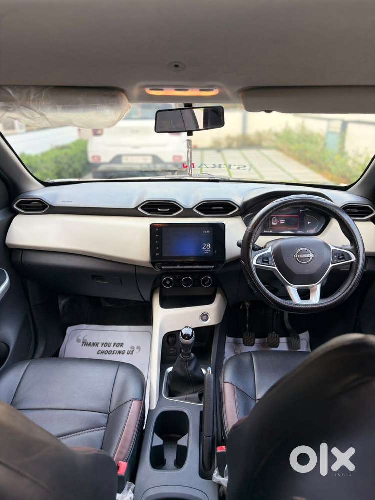 Nissan Magnite 1.0 Xv, 2021, Petrol
