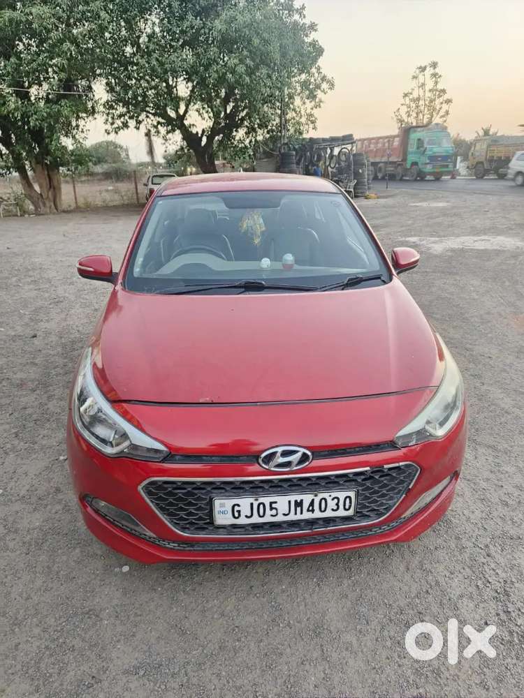 I20 Diesel Top Model With Push Button Start Complete Key Less Entry