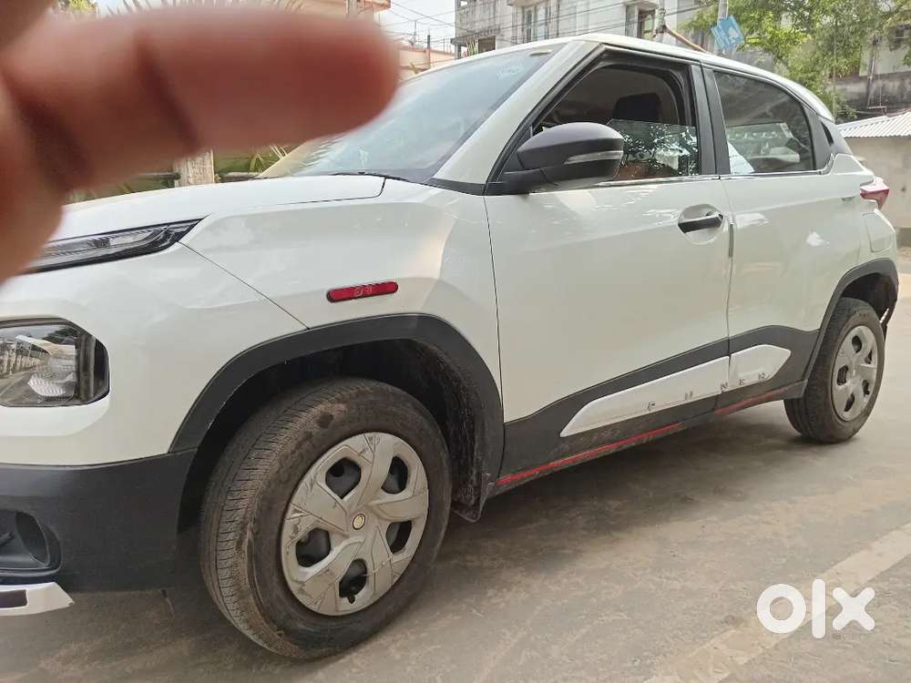 Sale / Exchange  Tata Punch Icng (petrol + Cng)