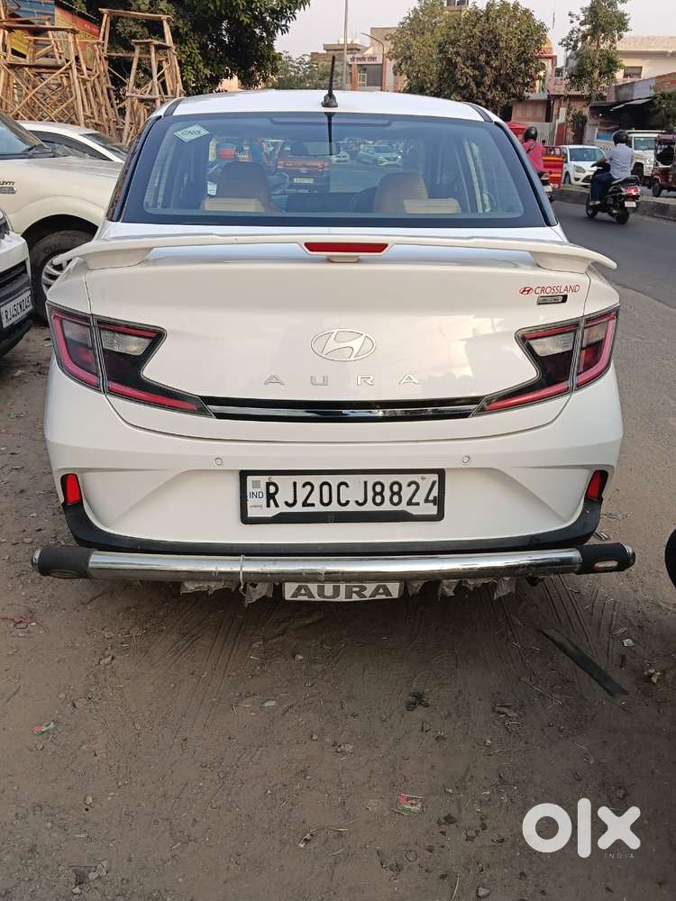 Hyundai Aura Sx Plus Manual, 2023, Cng & Hybrids