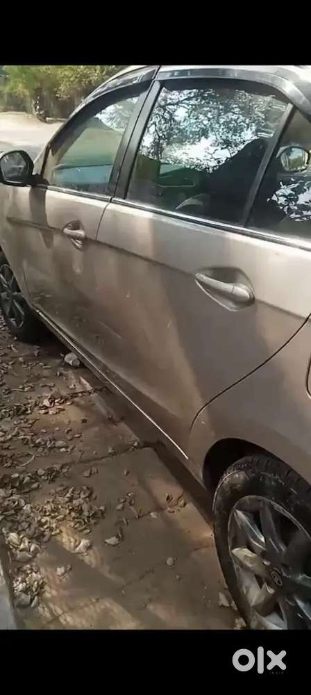 Tata Bolt Xt Petrol (top Model) For Sale