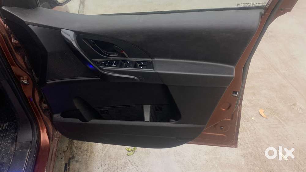 Mahindra Xuv500 W5, 2018, Diesel