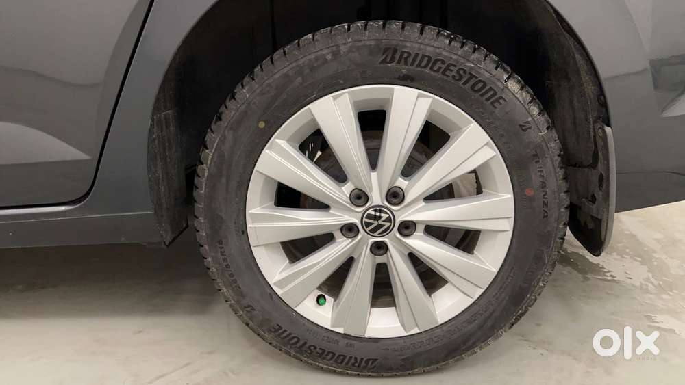 Volkswagen Virtus Highline Plus 1.0 Tsi At, 2022, Petrol