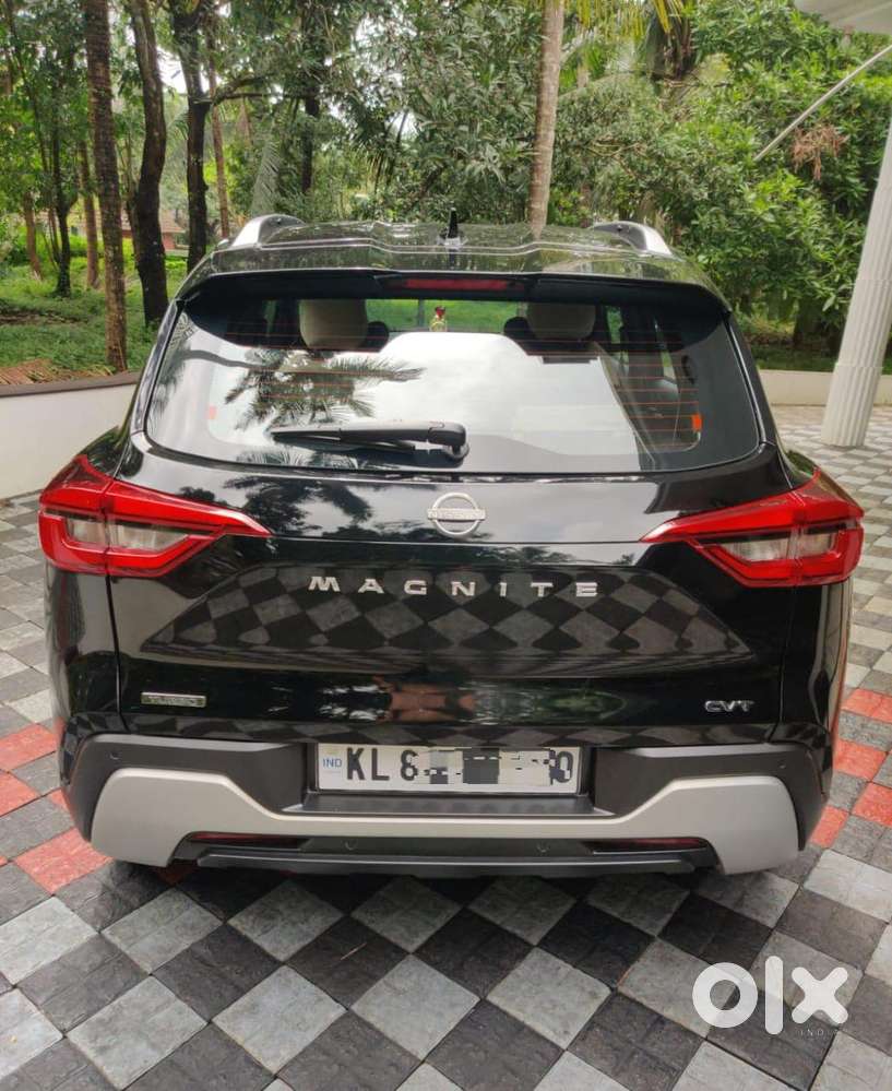Nissan Magnite 1.0 Xv Turbo Cvt, 2023