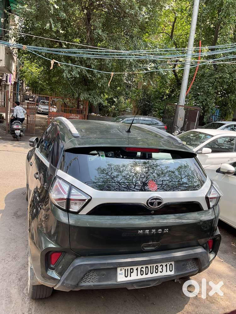 Tata Nexon 1.2 Revotron Xma Amt, 2023, Petrol