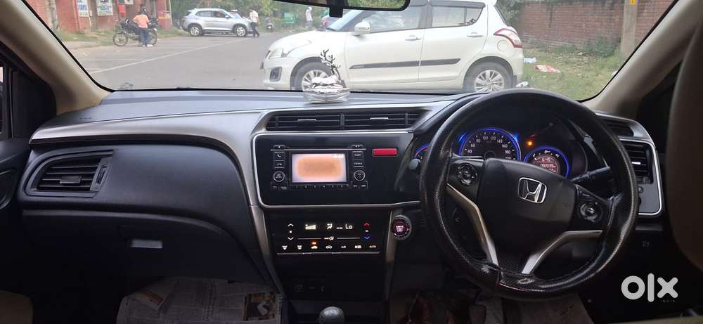 Honda City 1.5 V Mt Sunroof, 2015, Diesel