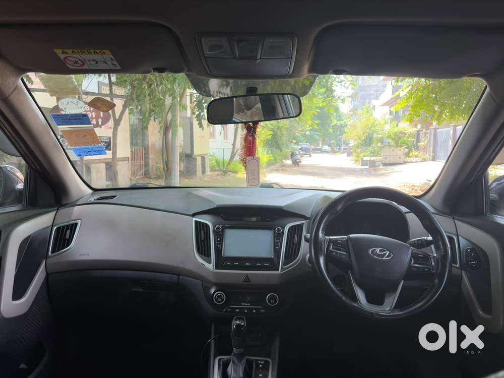 Hyundai Creta Petrol 2018 Top Model, Company Service Record No Bargain