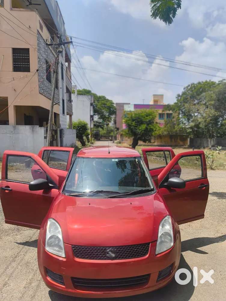 Maruti Suzuki Swift 2010 Lxi