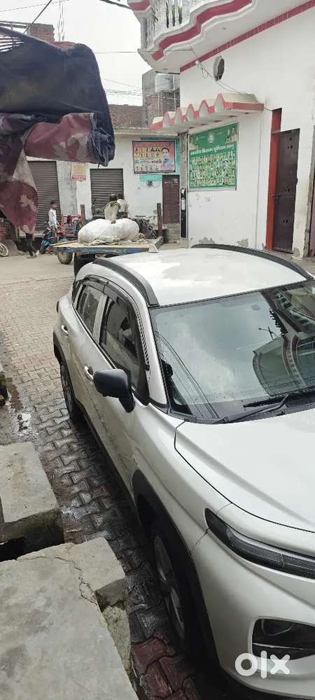 Maruti Suzuki Fronx Sigma 1.2 2025