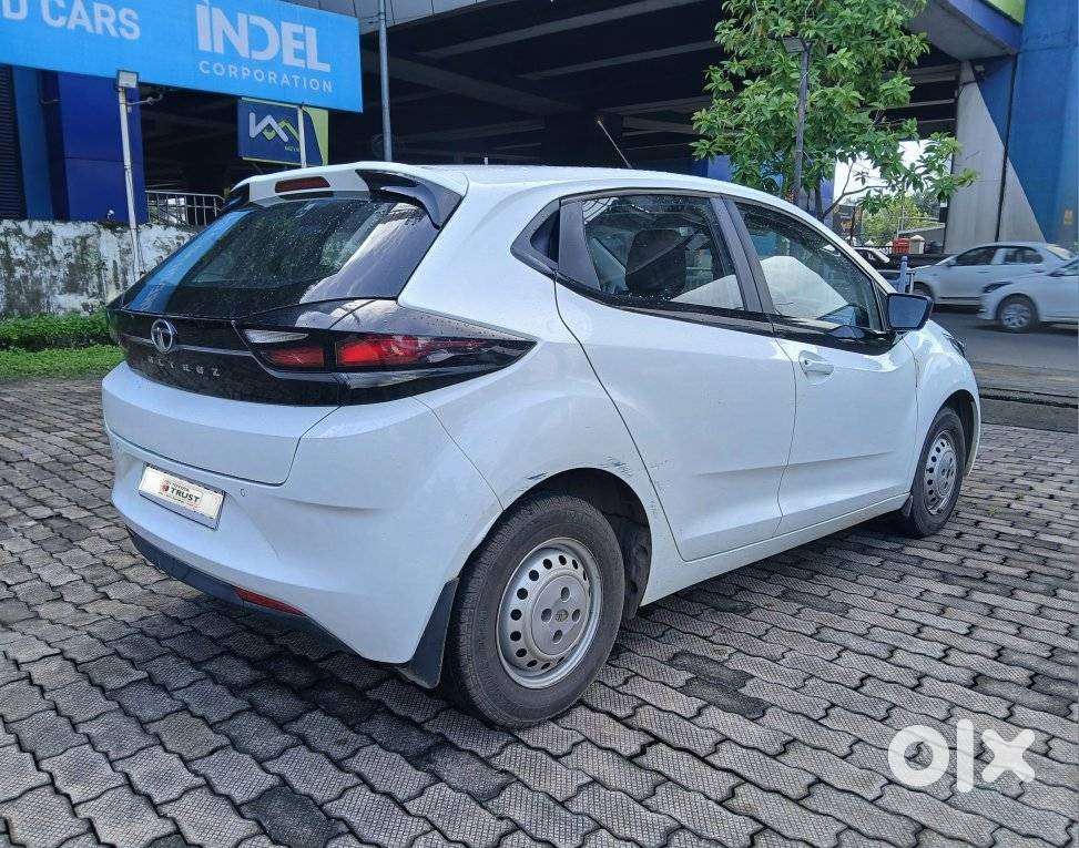 Tata Altroz 1.2 Xm, 2020, Petrol