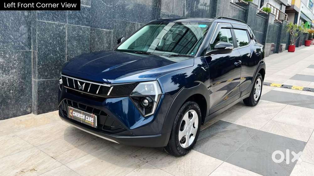 Mahindra Xuv 3xo Mx3, 2025, Petrol