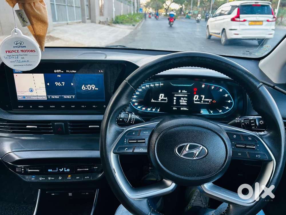 Hyundai I20 Asta (o) 1.2 Mt, 2022, Petrol