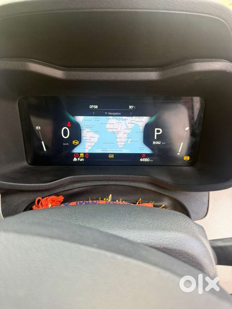 Mahindra Xuv400 Ev 2025