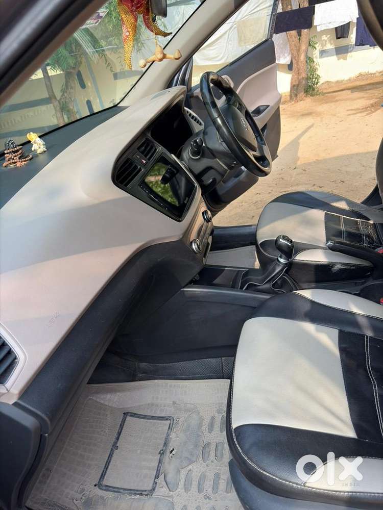 2016 Hyundai Manual Petrol
