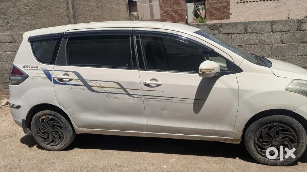 Maruti Suzuki Ertiga Vdi 2013