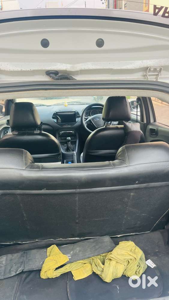 Ford Figo Petrol Titanium, 2017, Petrol