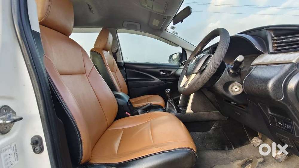 Toyota Innova Crysta 2.4 G Mt, 2017, Diesel