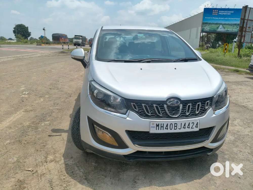 Mahindra Marazzo M6 2019