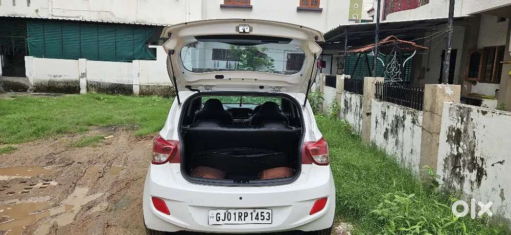 Hyundai Grand I10 Magna 2016 – Petrol  41,000 Km  Well Maintained