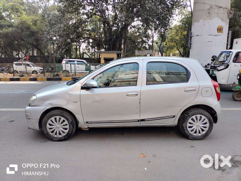 Toyota Etios Liva G Exclusive, 2016, Petrol