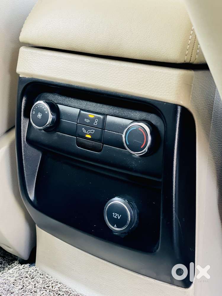 Ford Endeavour 2.2 Trend At 4x2, 2017, Diesel