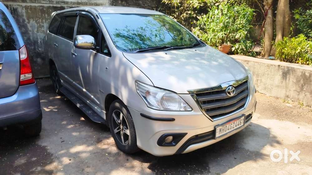 Toyota Innova 2.5 G (diesel) 8 Seater, 2015, Diesel