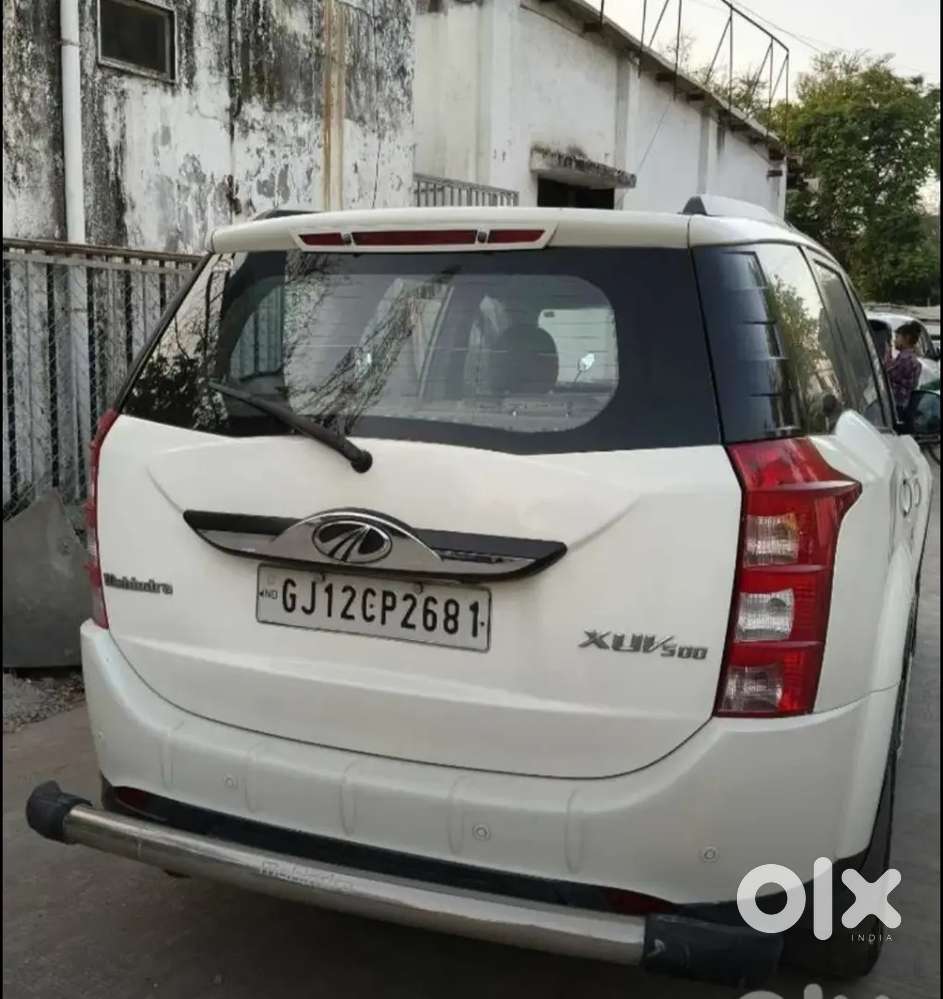 Mahindra Xuv500 2016 Diesel 90000 Km Driven