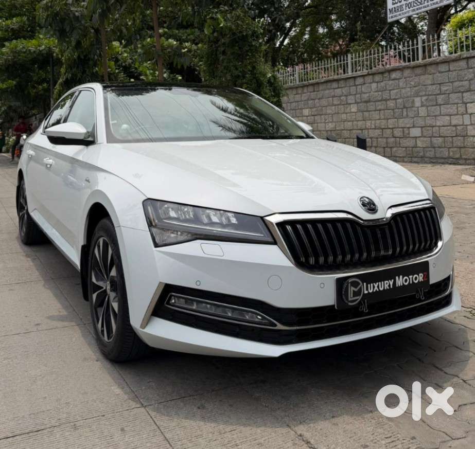 Skoda Superb 2.0 L&k Tsi At, 2021, Petrol