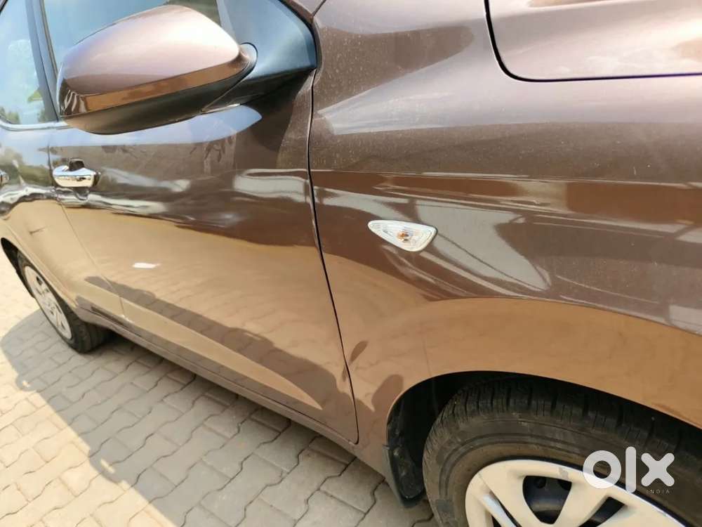 Hyundai Aura 1.2 S Petrol Amt, 2020, Petrol