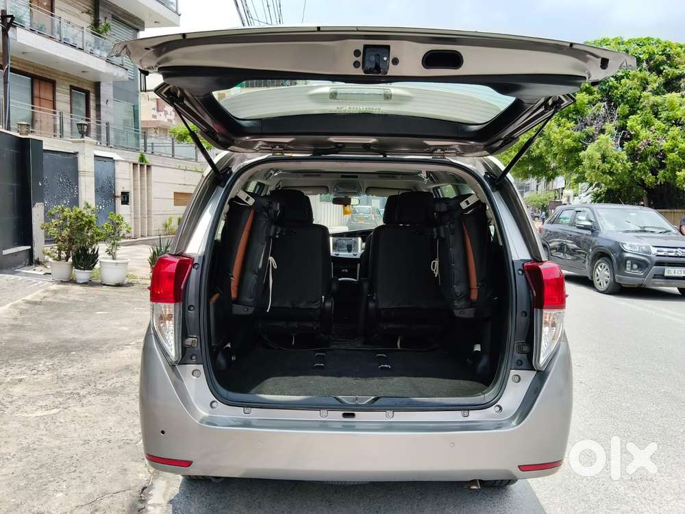 Toyota Innova Crysta 2.4 Vx Mt, 2020, Diesel