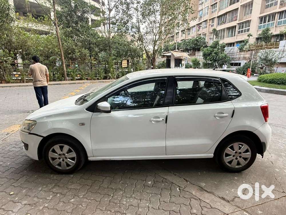Volkswagen With Manual 2011