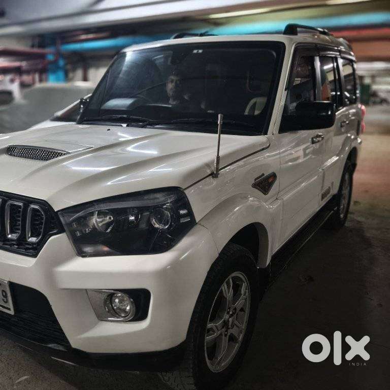 Mahindra Scorpio S10, 2017, Diesel