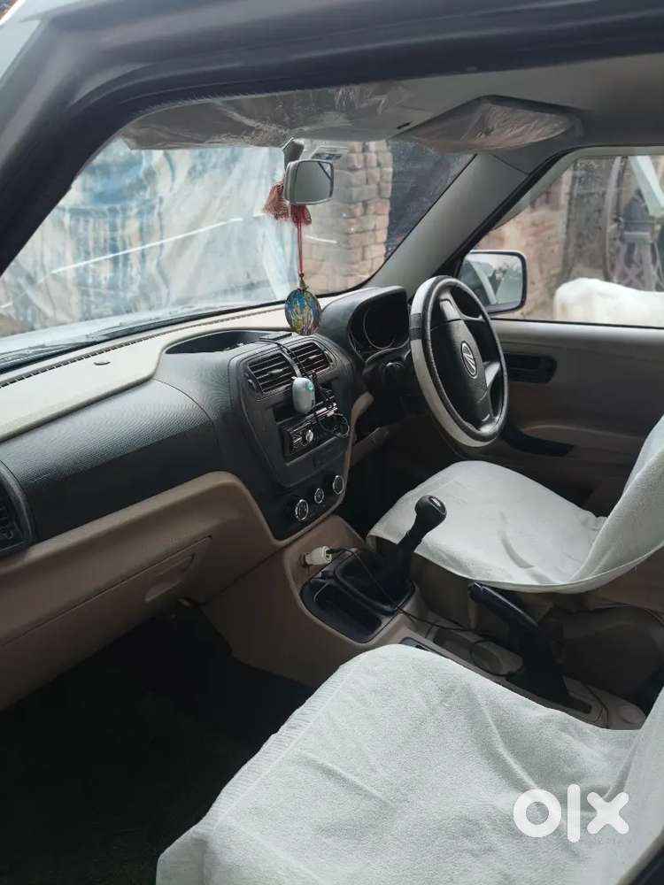 Mahindra Tuv 300 November-2015 Diesel 251000 Km Driven