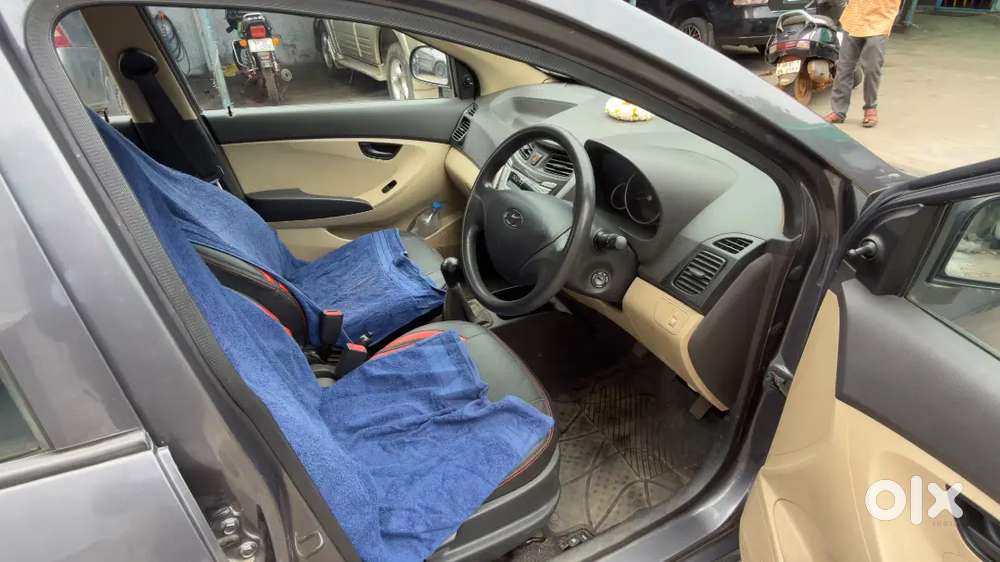 Hyundai Eon Magna+ 2015 Petrol Manual