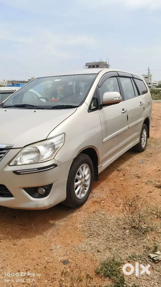 Toyota Innova 2013 Diesel Well Maintained
