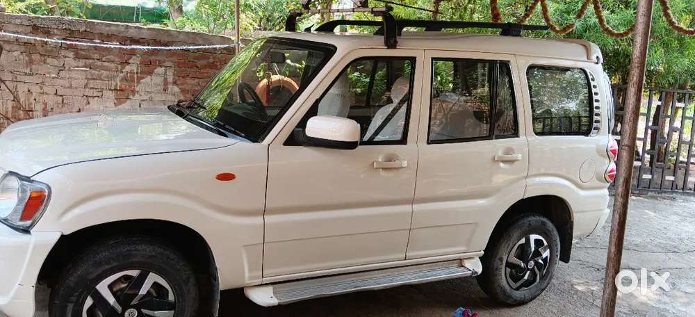 Mahindra Scorpio 2012 Diesel 98000 Km Driven