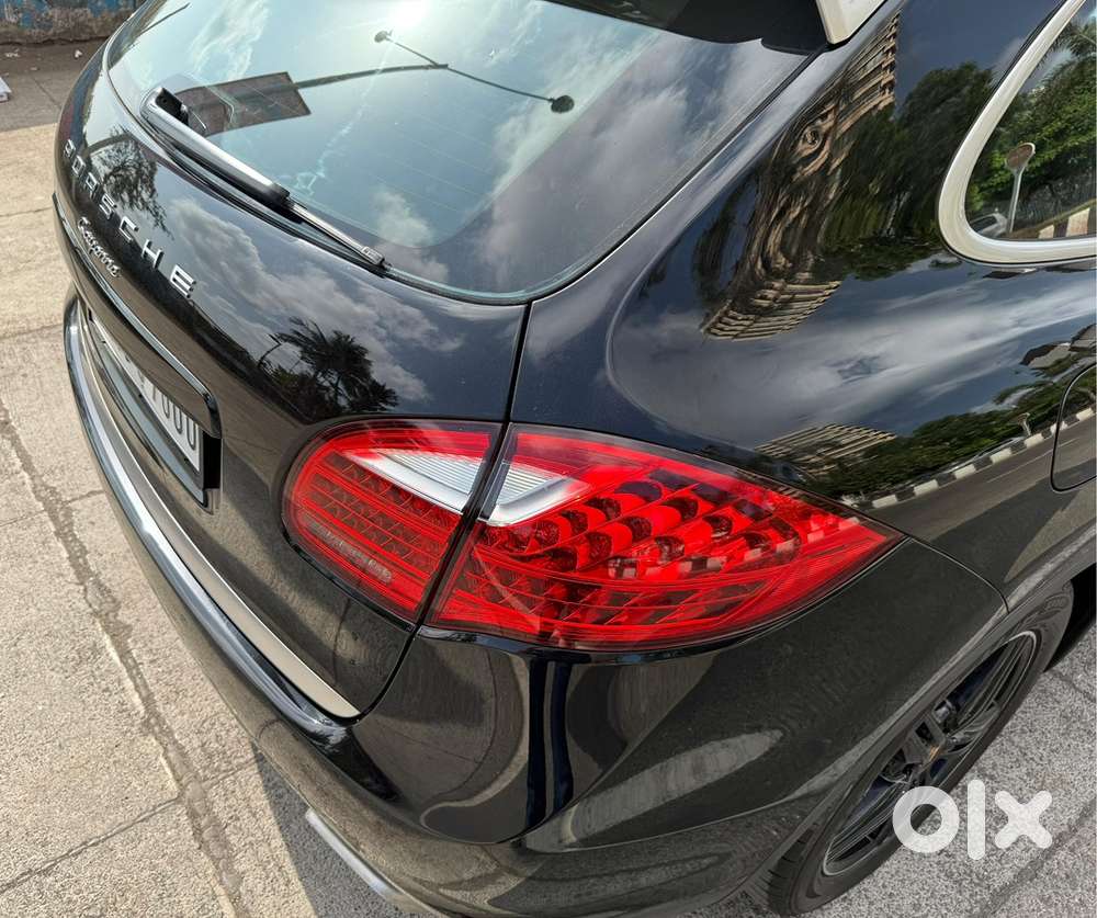 Porsche Cayenne 2014 Diesel 90000 Km Driven