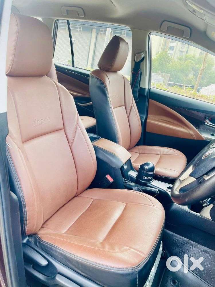 Toyota Innova Crysta 2.8z Automatic, 2017, Diesel