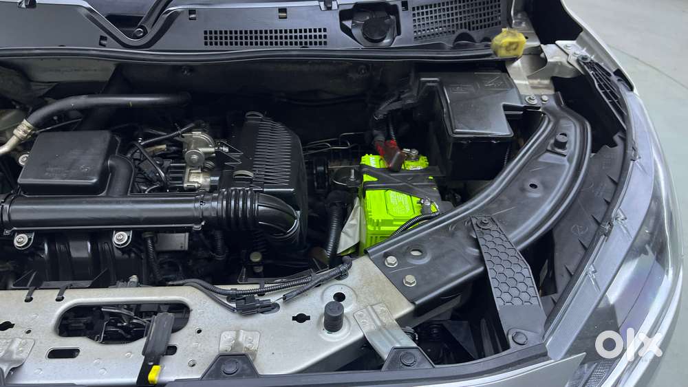 Nissan Magnite 1.0 Xv Executive, 2022, Petrol