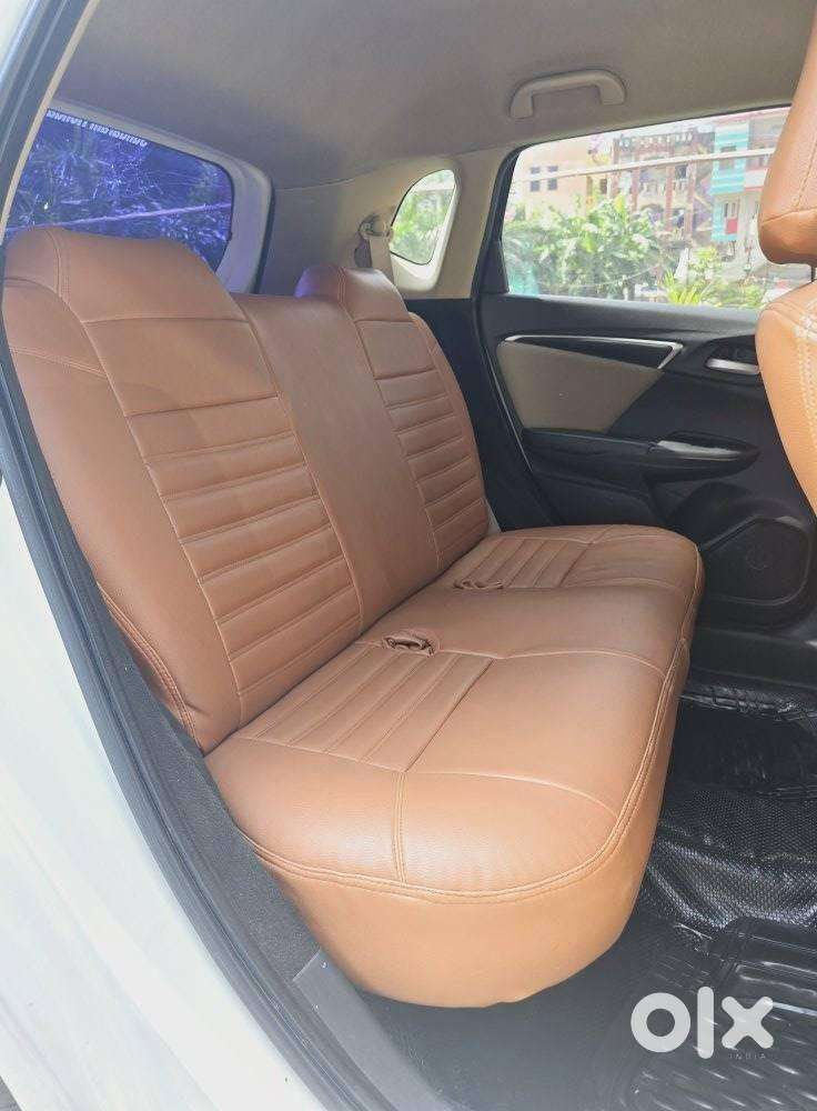 Honda Jazz V Automatic, 2016, Petrol