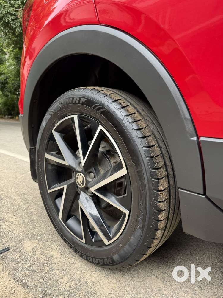 Skoda Kushaq Monte Carlo 1.0l Tsi Mt, 2023, Petrol