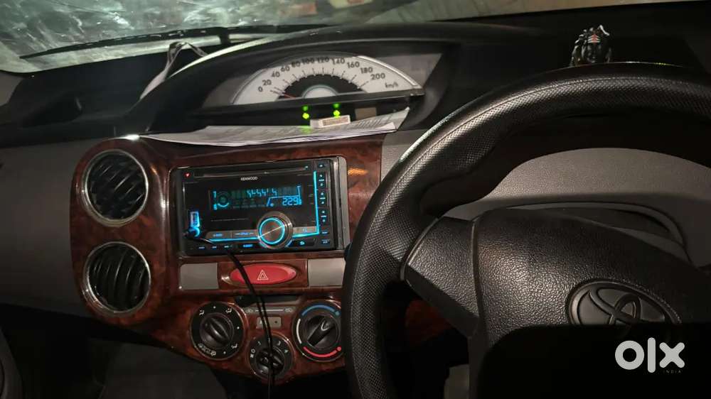 Toyota Etios 1.5 G 2011 Petrol Manual