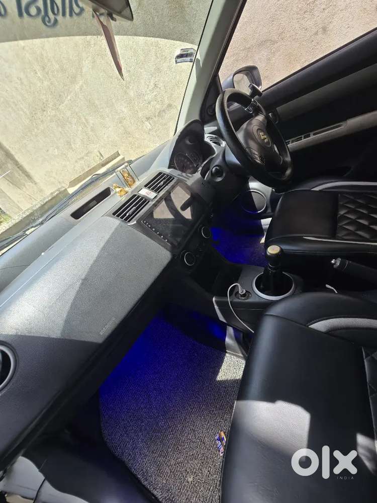 Maruti Suzuki Swift Dzire 2008 Cng & Hybrids 124000 Km Driven