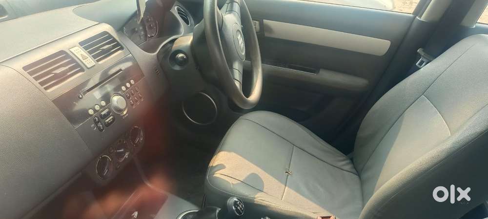 Maruti Suzuki Swift Dzire 1.3 Zxi, 2011, Petrol