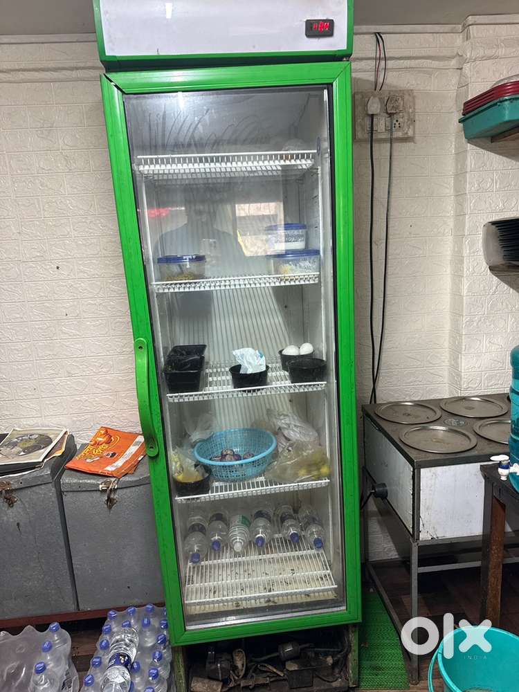 Coldrink fridge