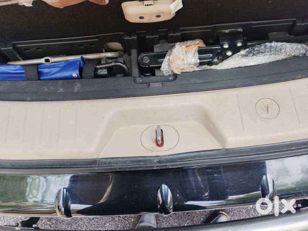 Mahindra Xuv500 At W10 Fwd, 2016, Diesel