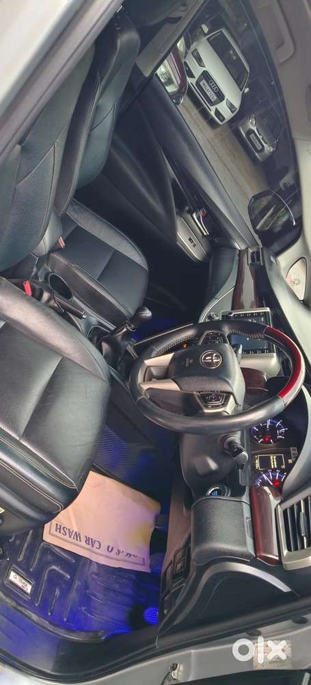Toyota Innova Crysta 2.4 Z 7 Str, 2022, Diesel