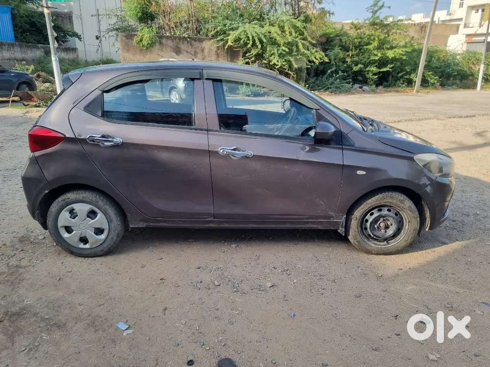 Tata Tiago 2017 Petrol 94000 Km Driven